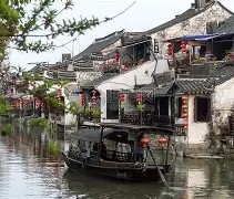 爱游戏体育-江南雄鹿队爆冷漓江雄鹿队，斯诺克公开赛上演耐力碾压对手！争冠格局再洗牌